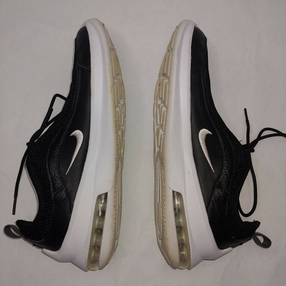 Nike Air Max Estrea Womens 9 Black Athletic Shoes Black White - Picture 3 of 11